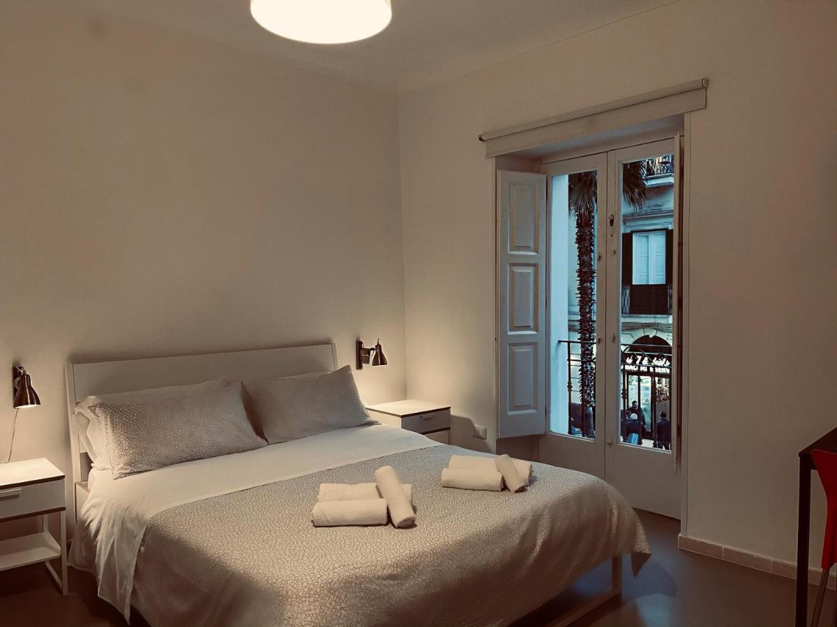 Palazzo Berardi Bed & Breakfast Таранто Екстериор снимка