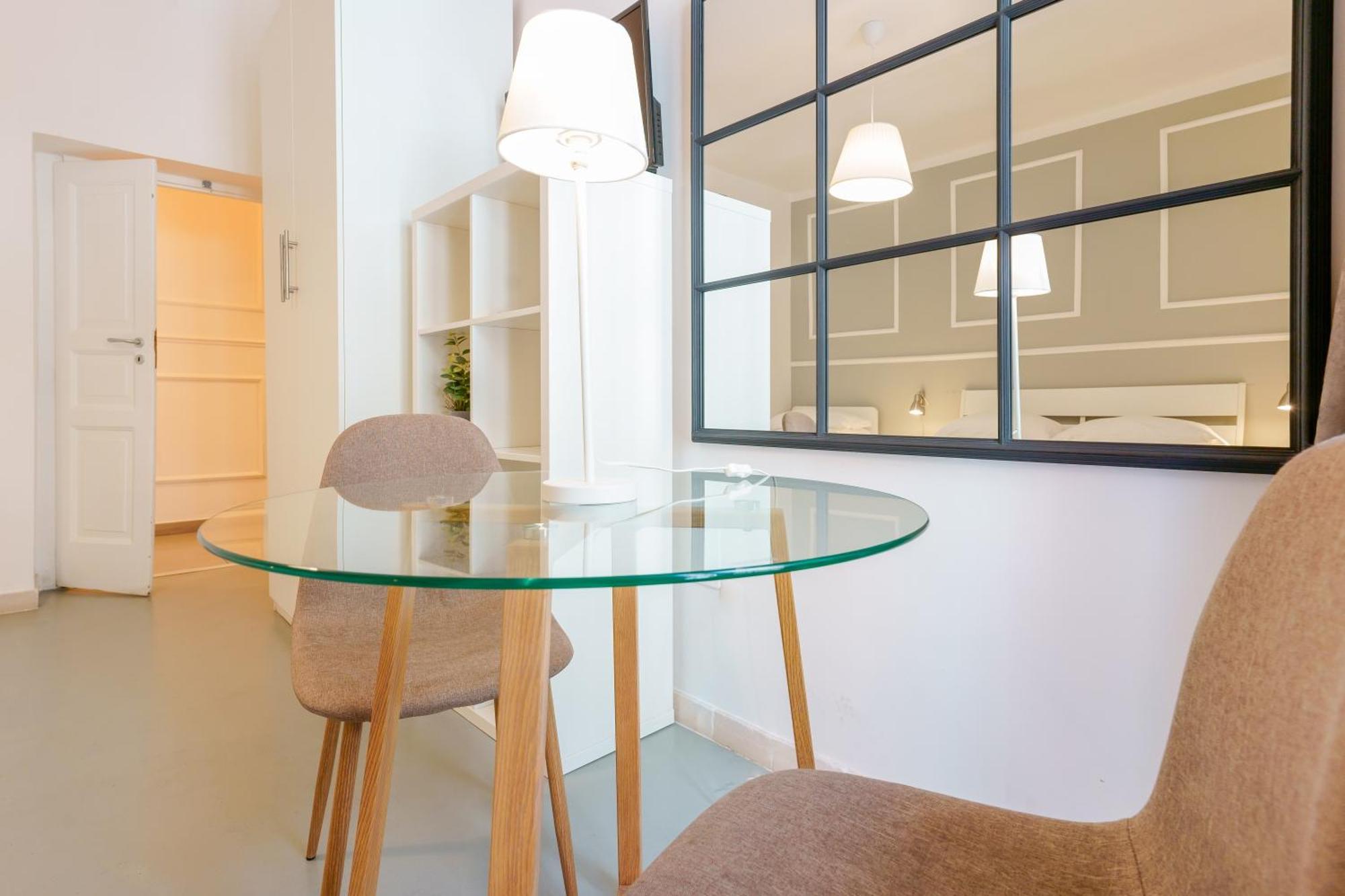 Palazzo Berardi Bed & Breakfast Таранто Екстериор снимка