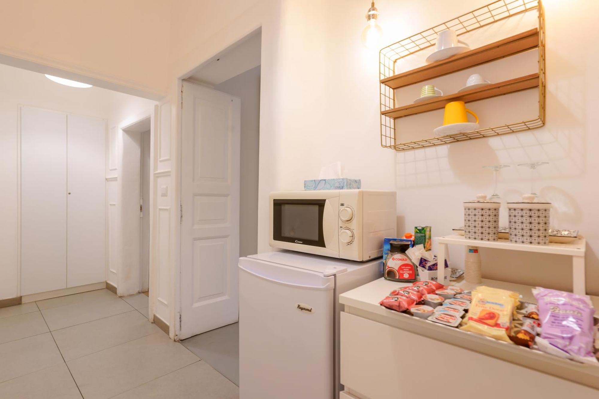 Palazzo Berardi Bed & Breakfast Таранто Екстериор снимка